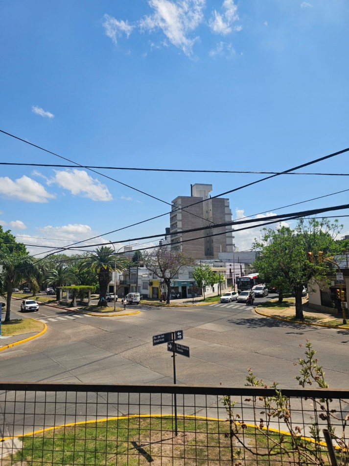 VENTA DUPLEX AVENIDA DE LAS AMERICAS/RACEDO